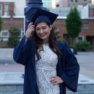 Meet your Posher, Sabrina